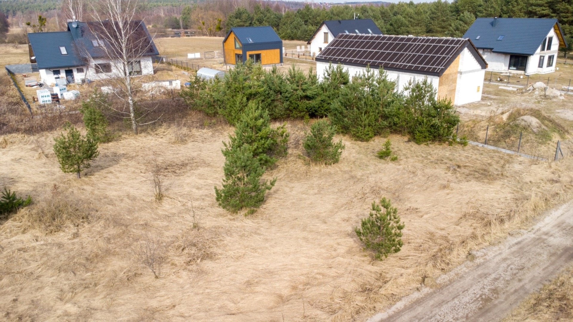 Działka na sprzedaż