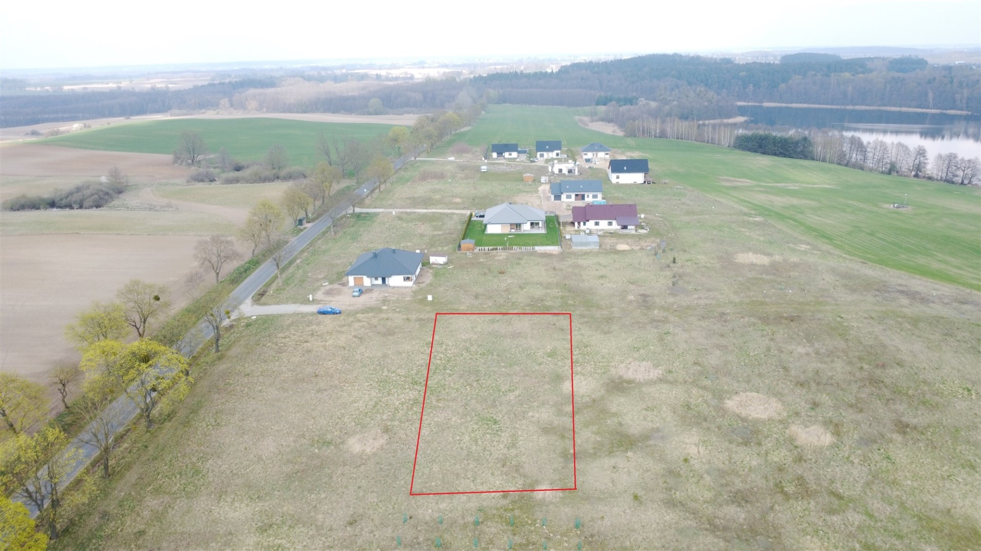 Działka na sprzedaż